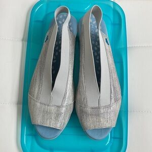 Stylish Cream Wedges with Blue Accents